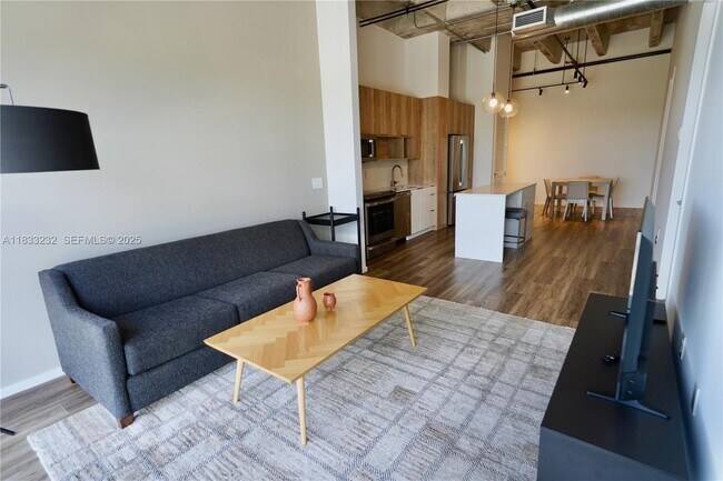 Building Photo - 7920 NE 2nd Ave