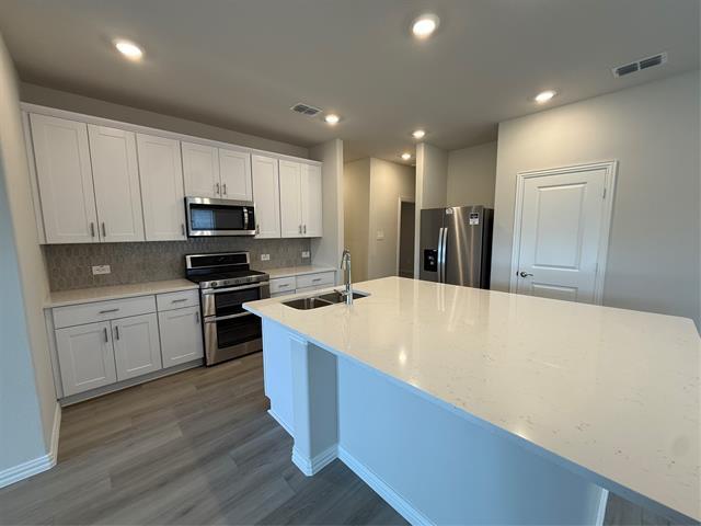Building Photo - 5907 Belchamp Dr