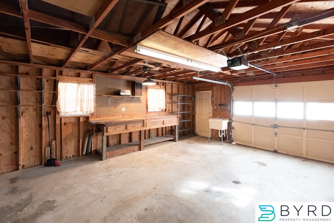 Building Photo - 2144 Skipwith Rd