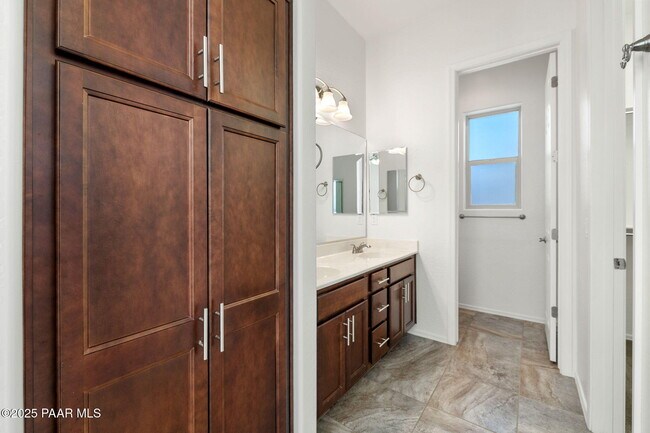 Building Photo - 4505 N Dryden