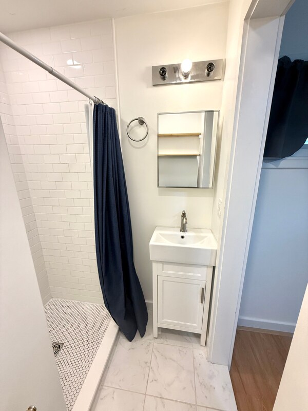 Building Photo - 6 A Marlyn Dr