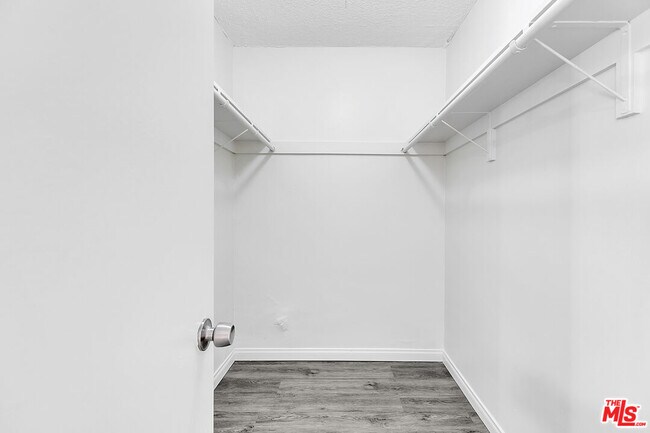 Building Photo - 5519 Bonner Ave
