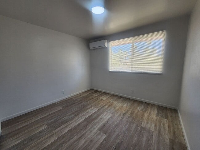 Building Photo - 6349 Ocotillo Ave
