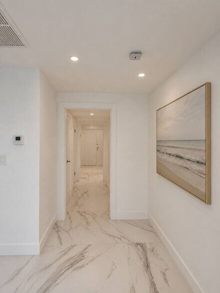Building Photo - 19370 Collins Ave