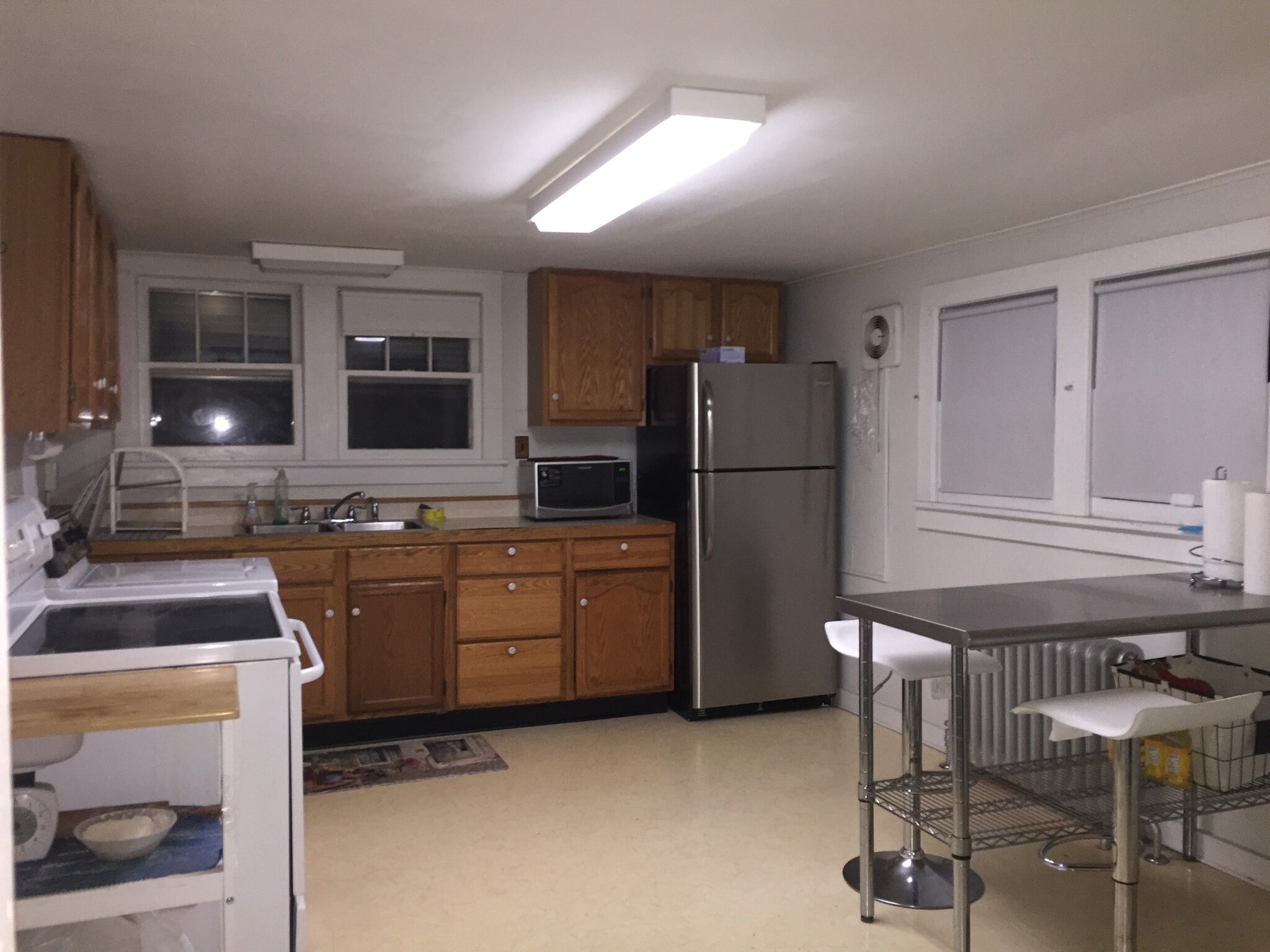 Building Photo - 1021 Cherry St