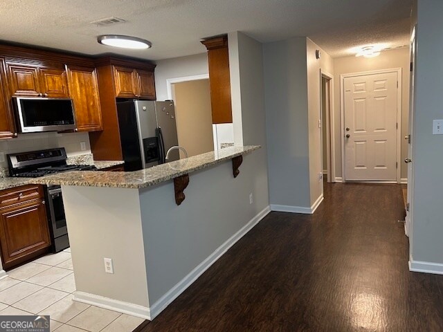 Building Photo - 632 N Fairfield Dr