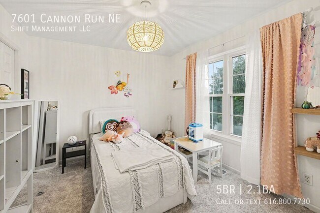Building Photo - 7601 Cannon Run Dr NE