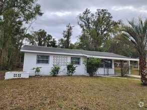 Building Photo - 2210 NW 18th St