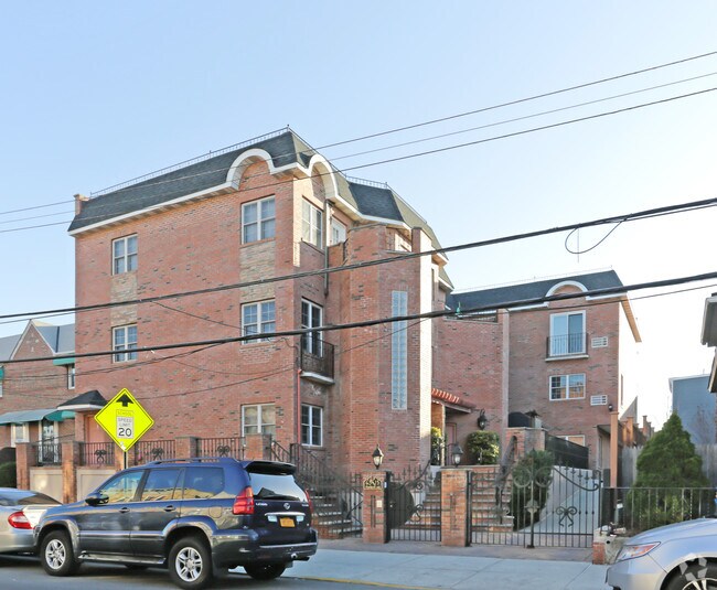 Primary Photo - 6315 Forest Ave