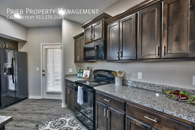 Building Photo - Parkview Apartments - Available October 10th