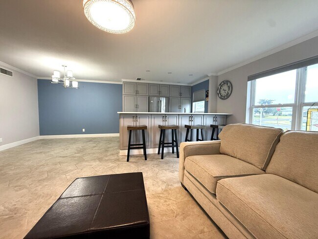 Building Photo - 916 Savannas Point Dr