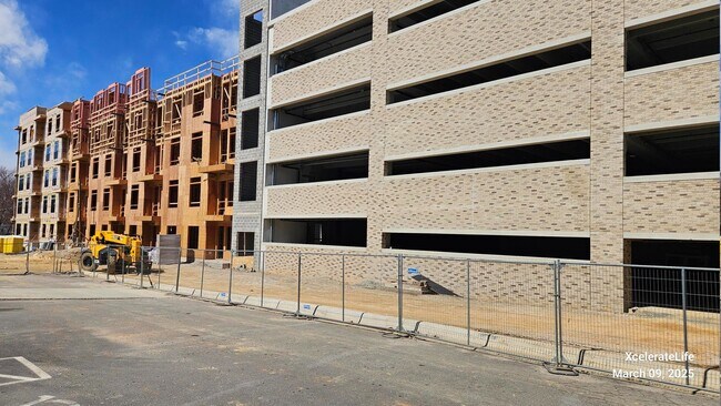 Building Photo - Meridian Cary