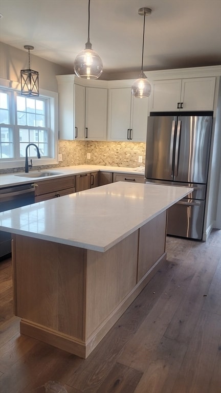 Building Photo - 29 Amaranth Ave