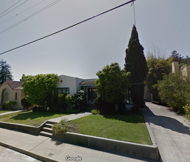 Primary Photo - 505 Olive St