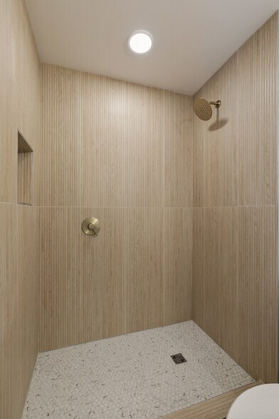 Building Photo - 2629 Dellrose Ave