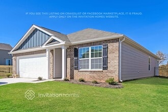 Building Photo - 151 Allston Wy