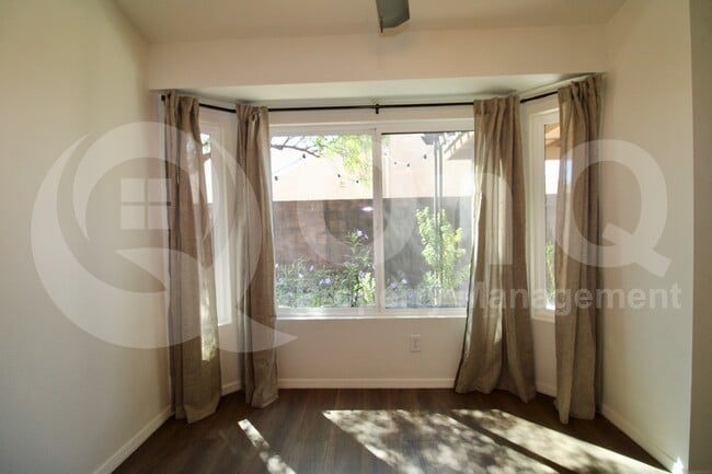 Building Photo - 4311 W Sungate Pl