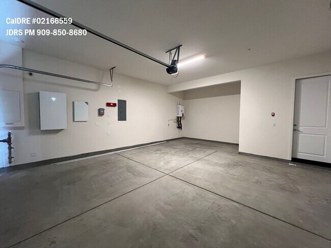 Building Photo - Hacienda Heights 4 Bedroom Home