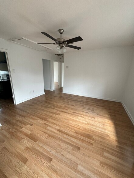 Building Photo - 103 Terrace Dr