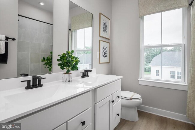 Building Photo - 8249 WILLOWBEND TURN