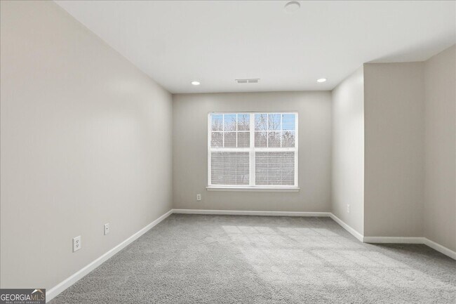 Building Photo - 5630 Lawley Rd