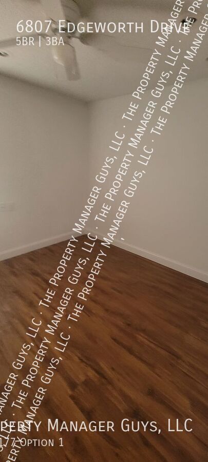 Building Photo - 6807 Edgeworth Dr