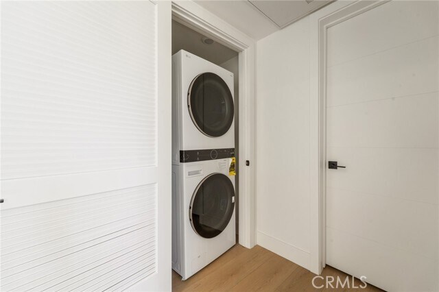 Building Photo - 7510 Sepulveda Blvd