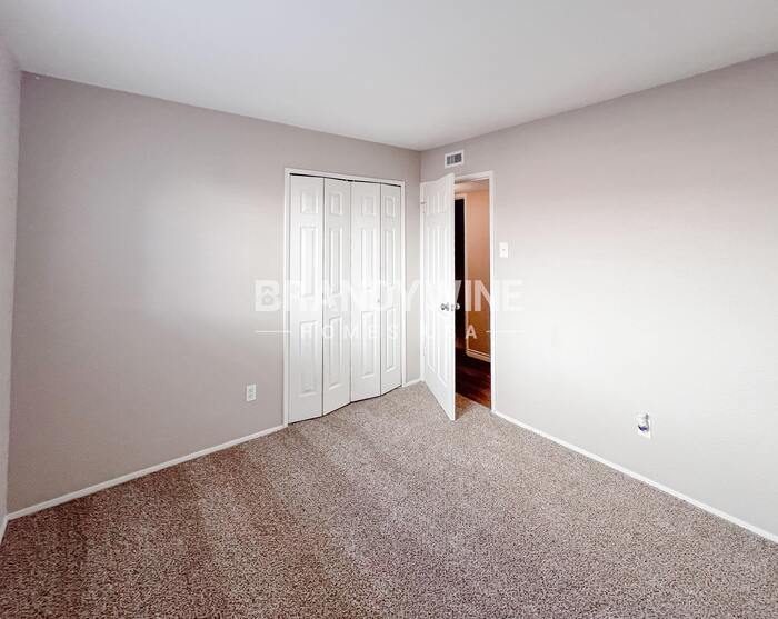 Building Photo - 4426 Mint Dr