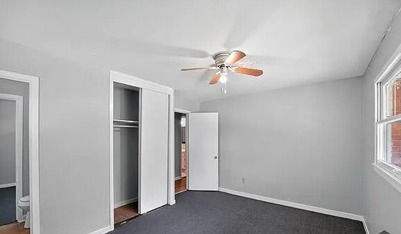 Building Photo - 704 Valleyview Dr