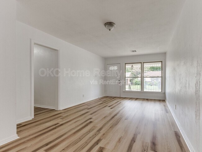 Building Photo - 4229 Del Rd