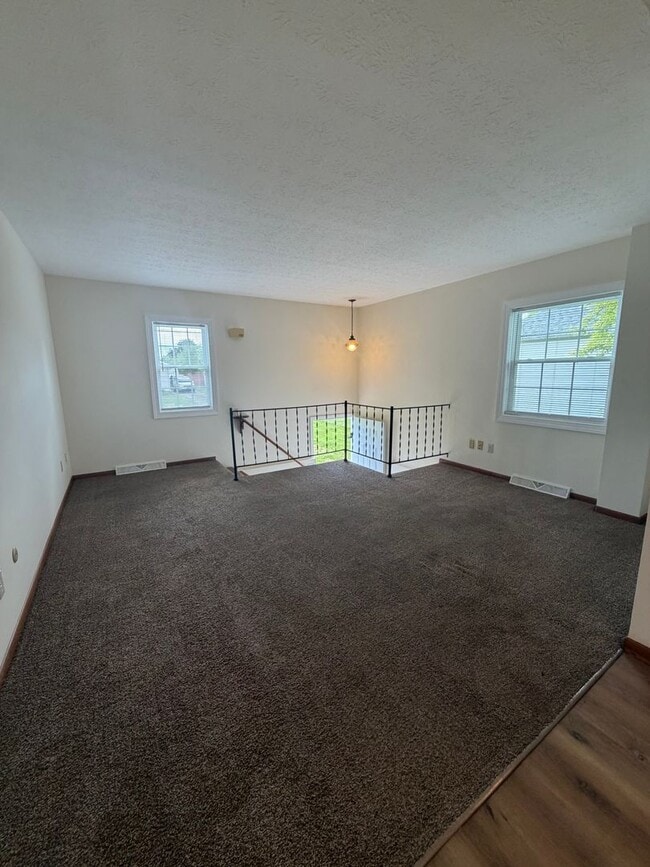 Building Photo - One Bedroom Duplex
