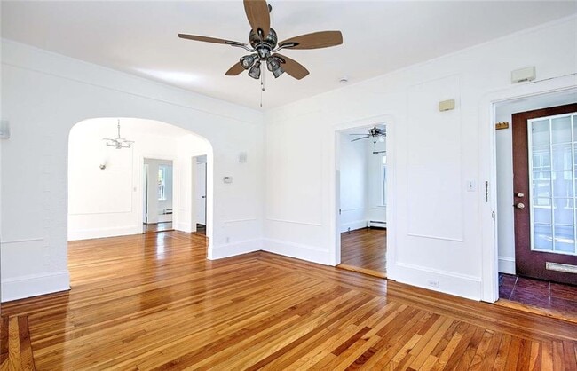 Building Photo - 91 4th St