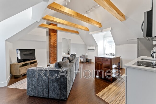 Building Photo - 6116.5 Guilford Ave