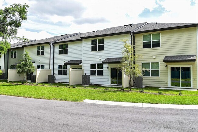 Building Photo - 38061 Elby Ln