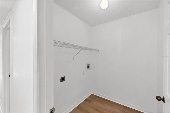 Building Photo - 1010 Villagio Cir