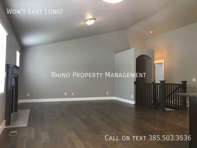 Building Photo - 2273 W Espadrille Cir