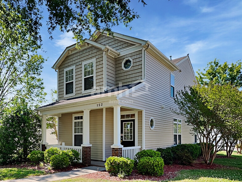 Primary Photo - 152 Town Park Dr