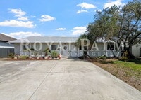 Building Photo - 17435 Barbara Dr