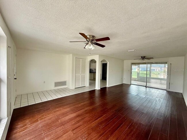 Building Photo - 7131 Potomac Dr