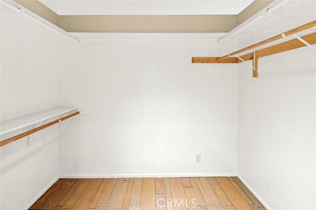 Building Photo - 564 Seaward Rd