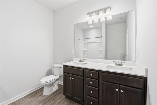 Building Photo - 1752 Dover Creek Ln