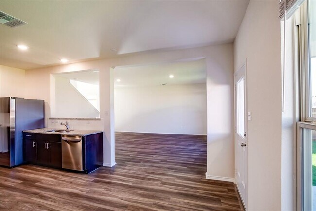 Building Photo - 172 Purple Sandpiper Ln