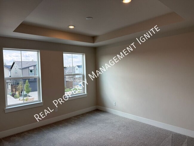 Building Photo - 60948 SE Apollo Pl