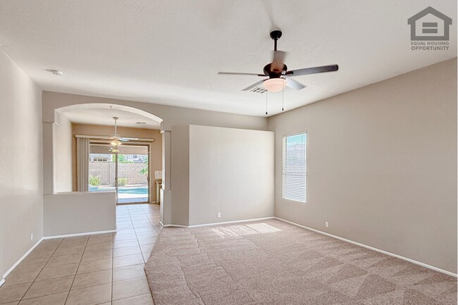 Building Photo - 3Bed/2Bath House at N 59th Ave/Union Hills! Move-In Ready on 09/24/2026! -- 3 CAR GARAGE! PRIVATE...