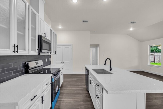 Building Photo - 11919 Prosperity Point Dr