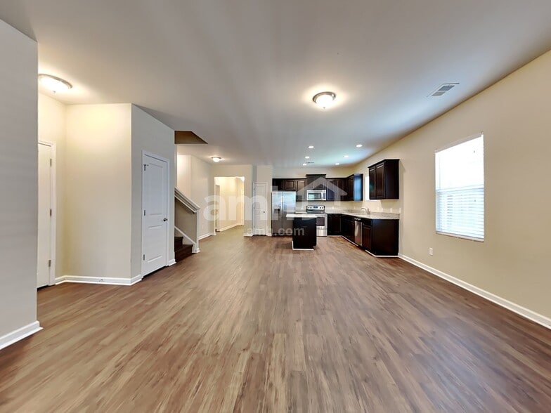 Building Photo - 266 Decatur Dr
