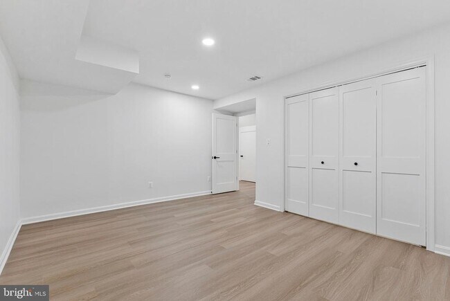 Building Photo - 7730 Falstaff Rd