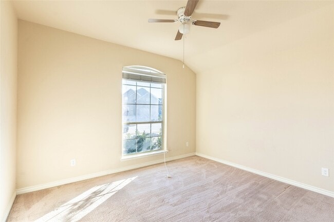 Building Photo - 116 Acadia Ln