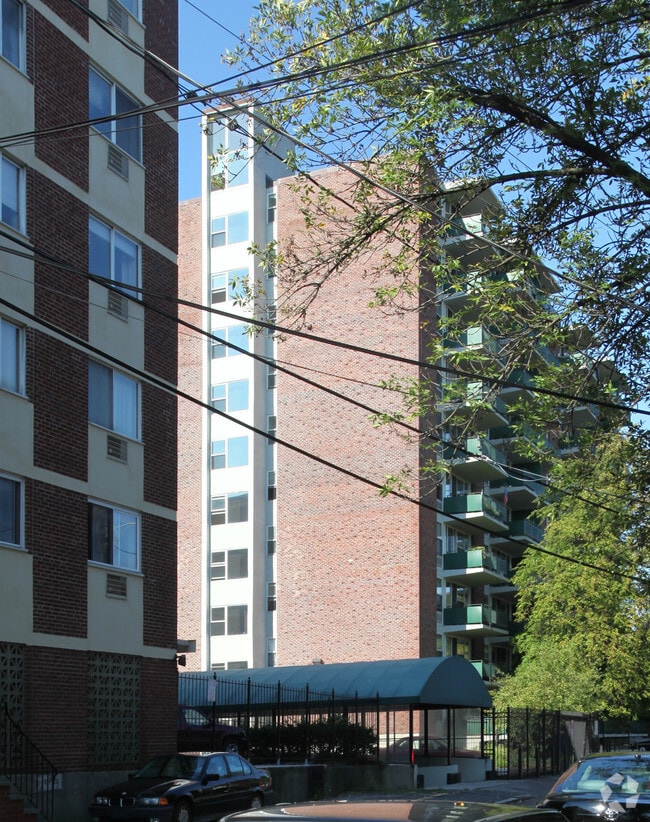 Harvard Towers 295 Harvard St Cambridge MA 02139 Apartment Finder
