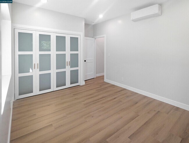 Building Photo - 1892 Sunnyvale Ave